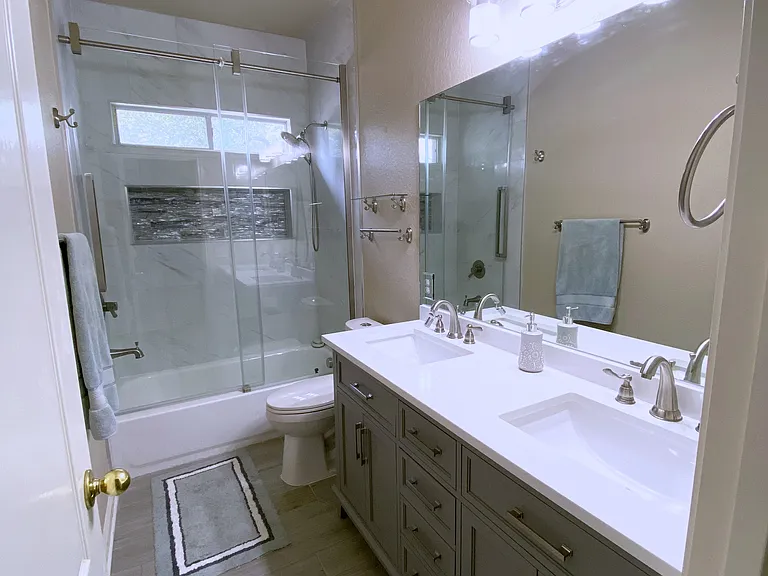 22215 Lavaca Crk — Photo 5