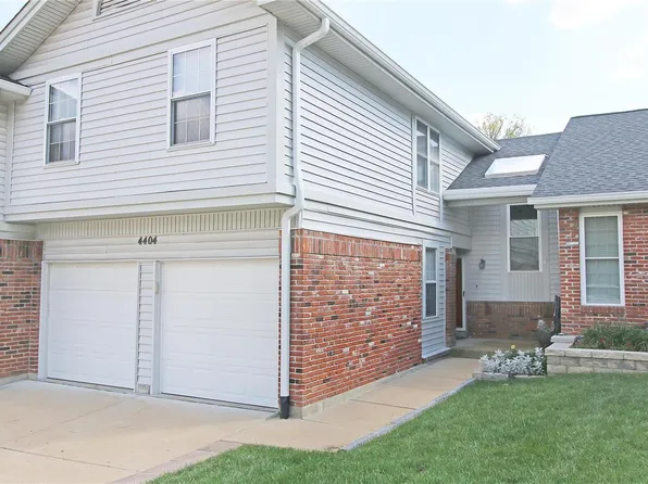 4404 Stone Wood Ct, Saint Louis, MO 63128