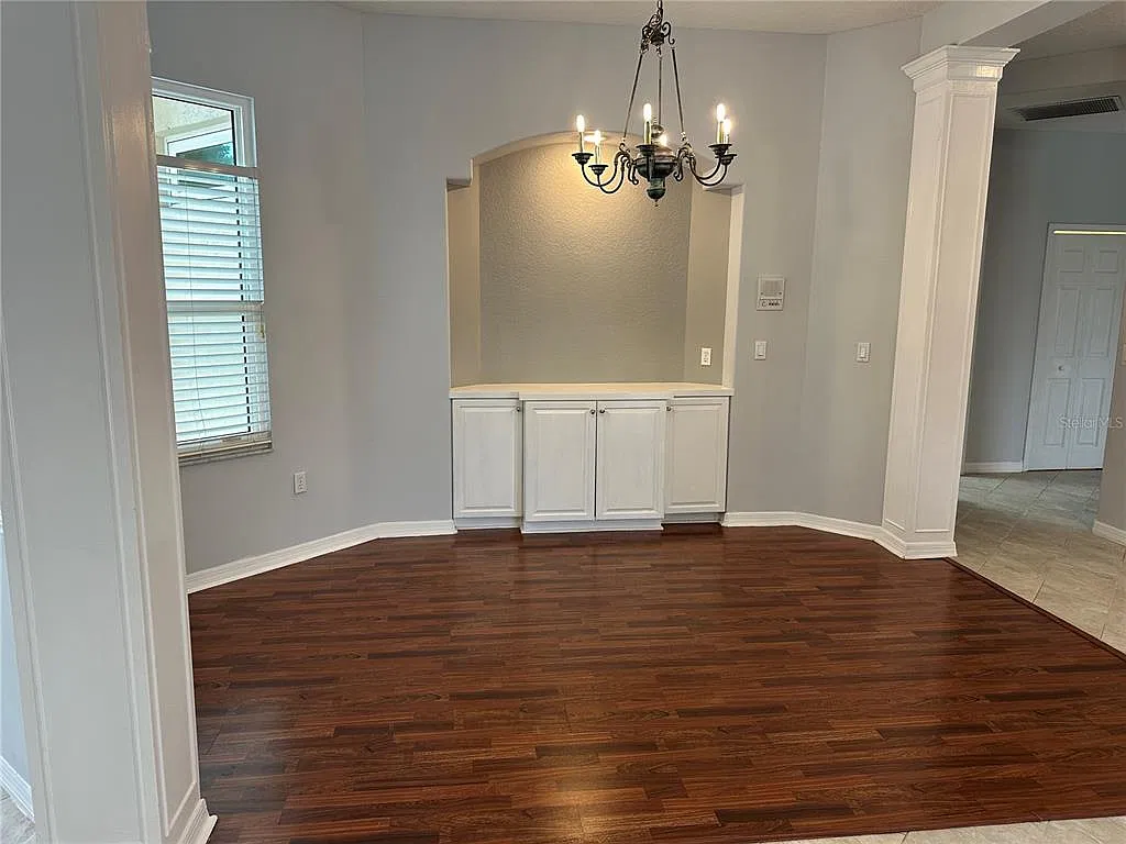 4 bed, 3.5 bath, 2747 sqft, $4,695 — Photo 4
