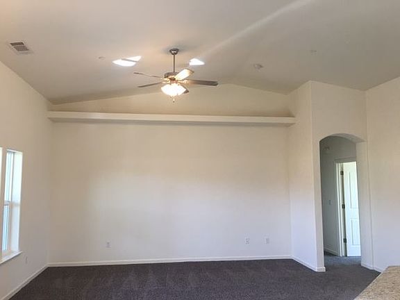 4th image of 695 Saint Mary Ave