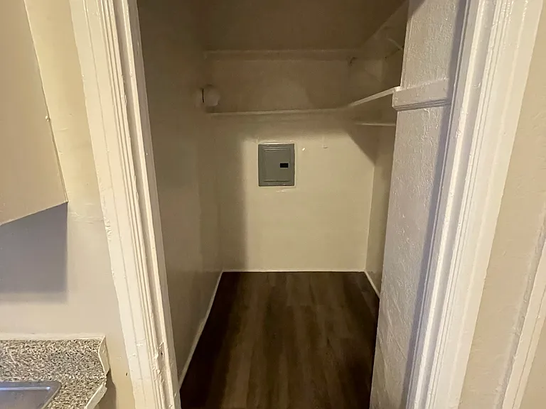 440 N Coronado St #105 — Photo 4