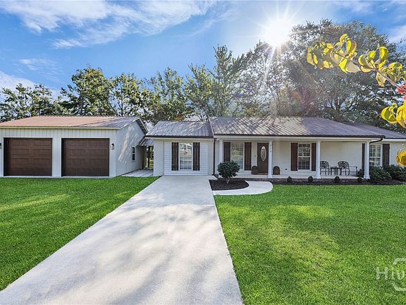 3rd image of 313 Hickory Street