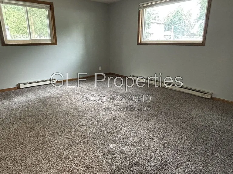 243 N 1st St #6 — Photo 2