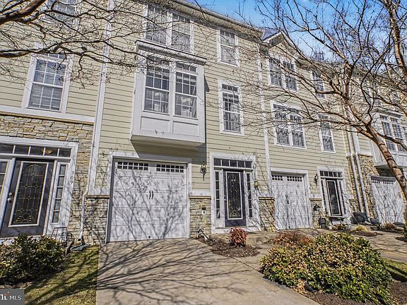 2nd image of 307 Monroe Point Dr