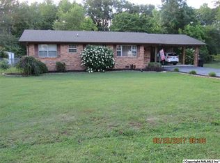 66 Sola Cir NE, Fort Payne, AL 35967