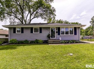 3615 Ivanhoe Dr, Springfield, IL 62703