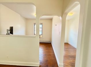 209 3rd St APT 3, Hoboken, NJ 07030