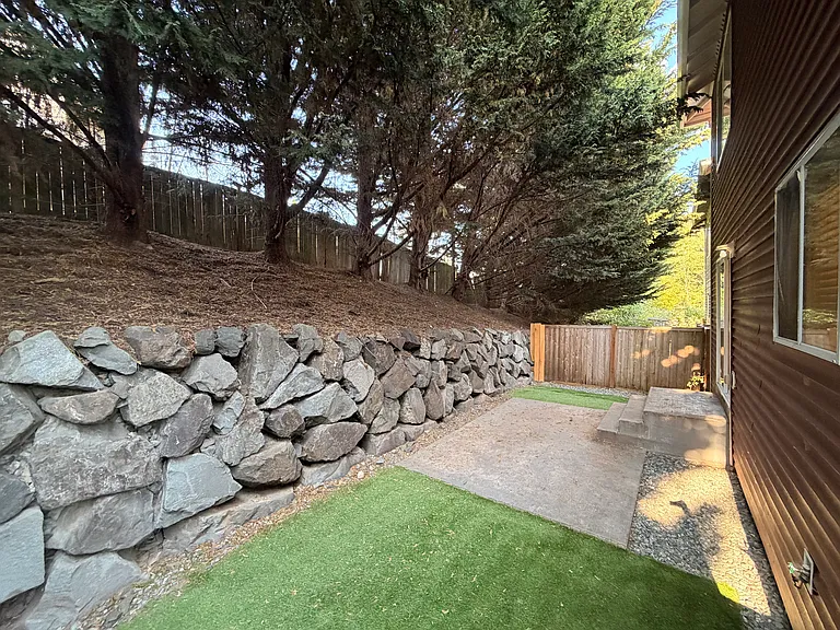 3430 S 283rd Ln — Photo 16