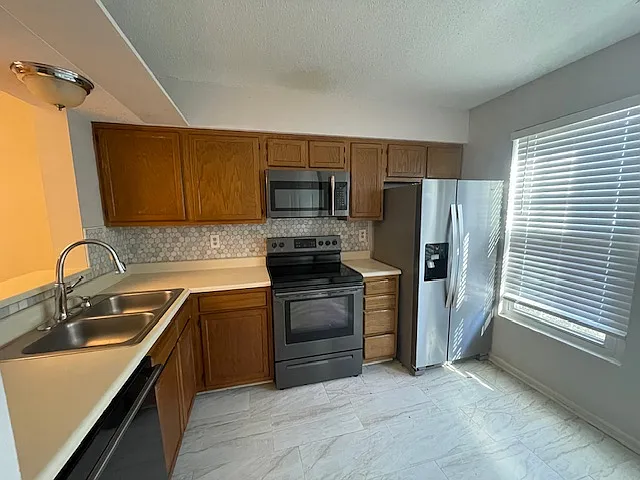 1232 Maple Shade Ln — Photo 6