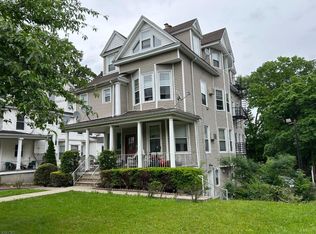 43 S Willow St APT 5, Montclair, NJ 07042