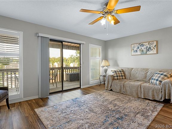 3rd image of 237 Southwood Shores Pl #2B