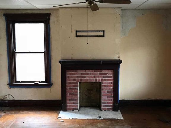3rd image of 2026 Courtland Ave