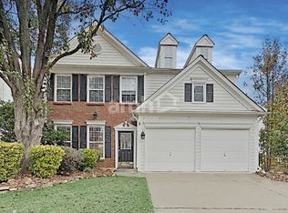 320 Cadeleigh Ct, Johns Creek, GA 30005