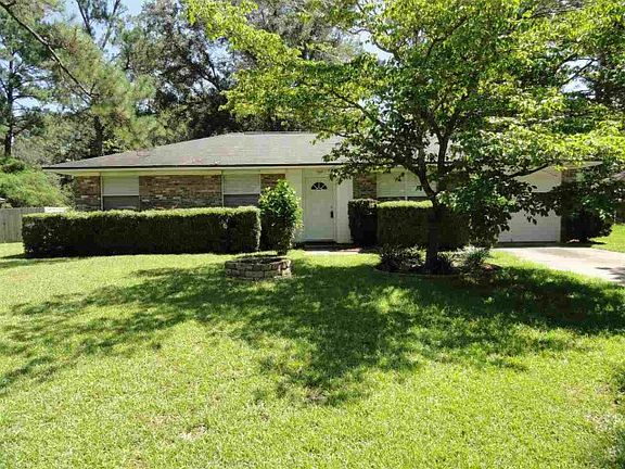 3rd image of 8608 Kingston Ct