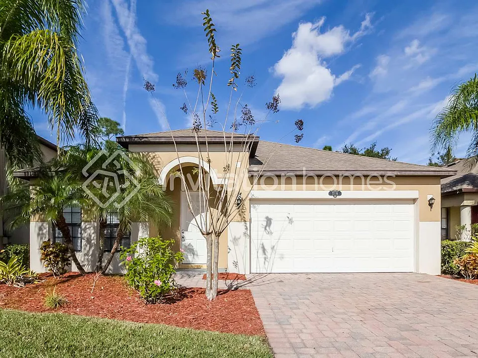318 Breckenridge Cir SE