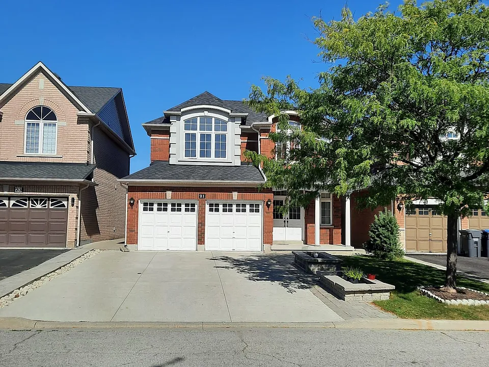 21 Arctic Fox Cres