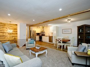6848 Macbeth Cir, Woodbury, MN 55125