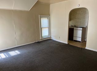 929 Grant Avenue - 929 1/2 Grant, Waterloo, IA 50702