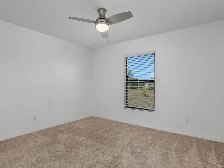 839 Yellowbird Dr — Photo 23