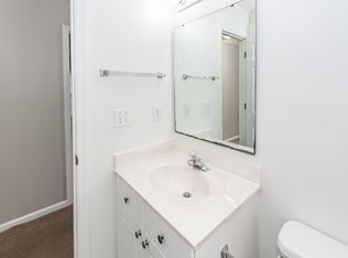 574 Carters Grove Rd, Charleston, SC 29414
