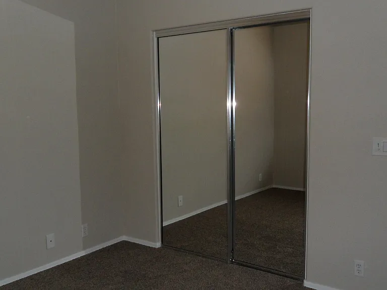 9008 W Quail Ave — Photo 19