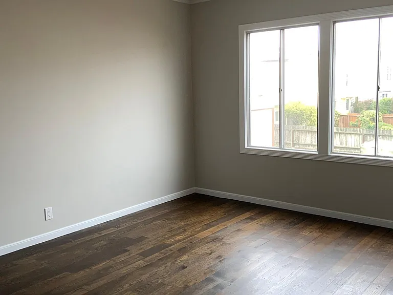 2929 Irving St — Photo 13