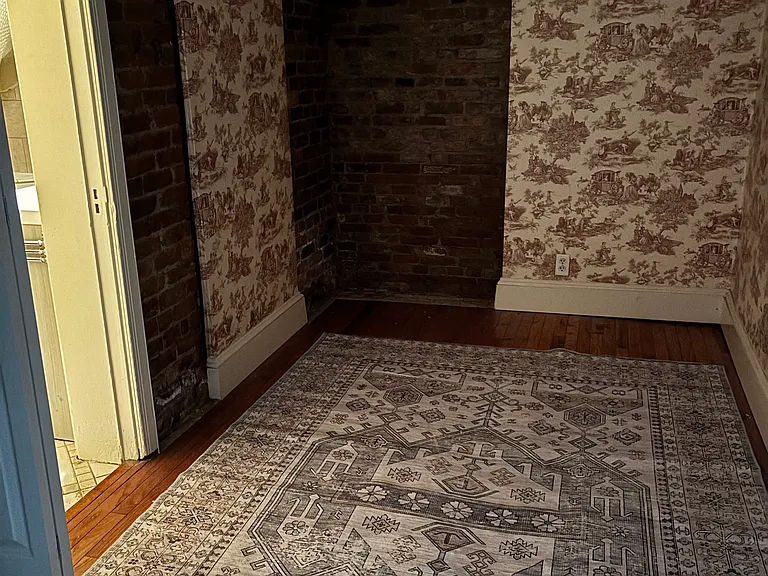 300 State St #2 — Photo 3