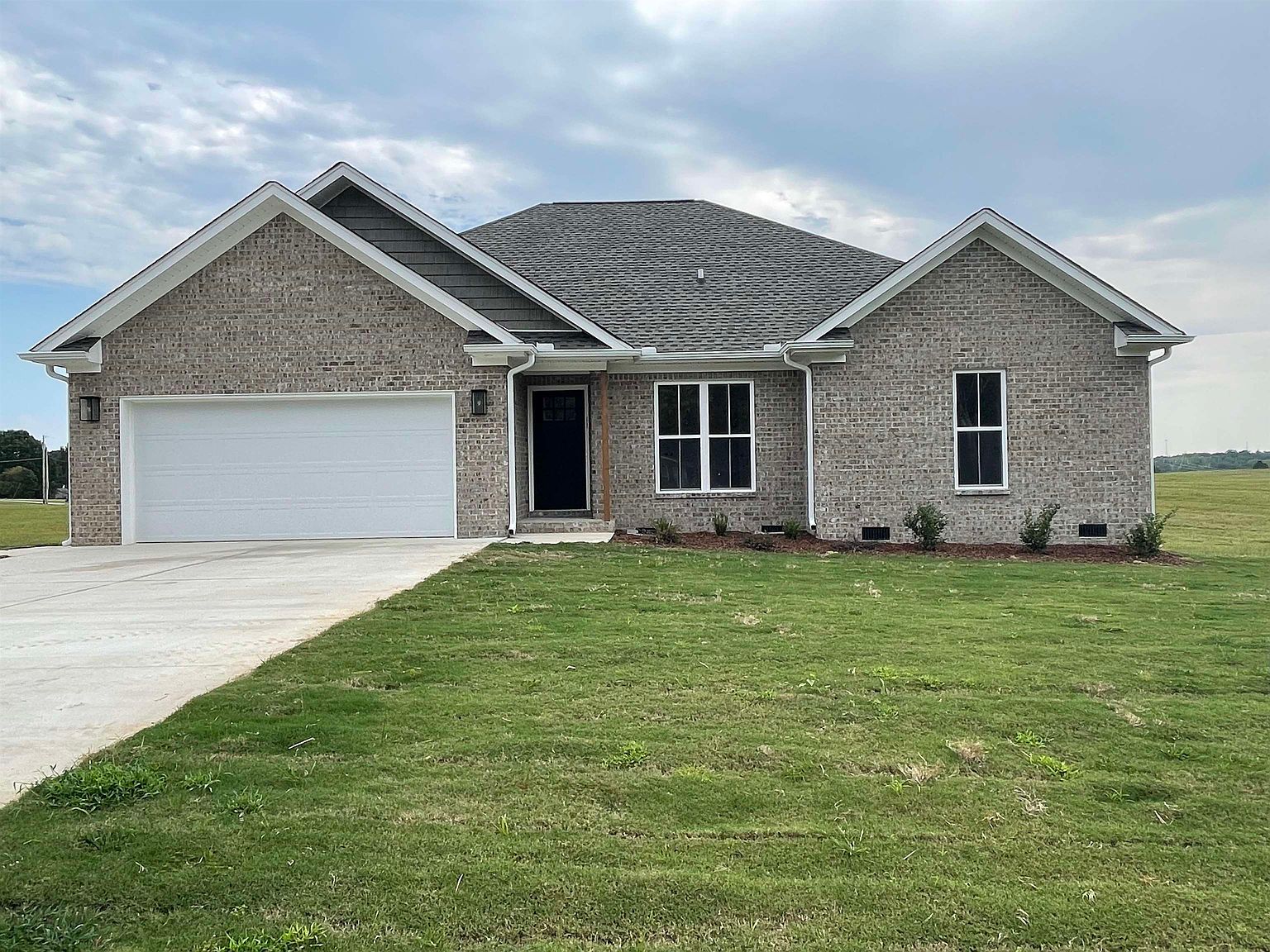 3752 County Road 92, Rogersville, AL 35652 MLS 512665 Zillow