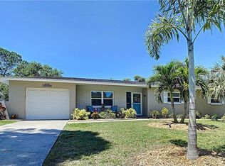 658 Jacaranda St, Dunedin, FL 34698