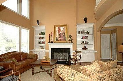 4th image of 4414 Waterbury Ln