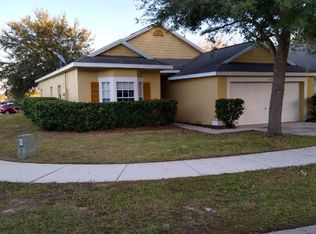 1113 Longville Cir, Tavares, FL 32778