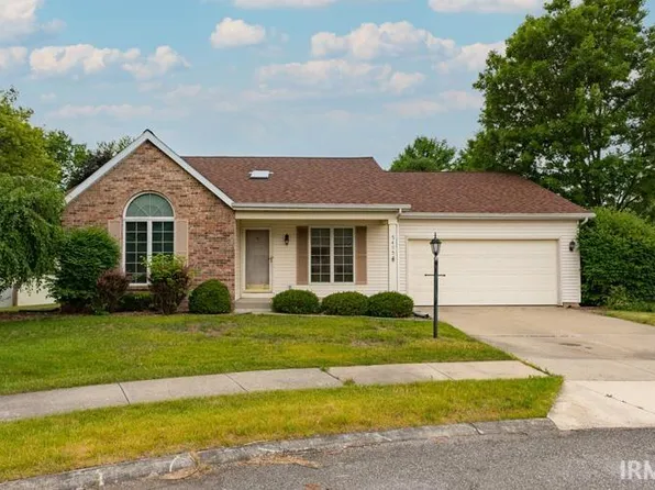 5405 Meadow Stream Ct, South Bend, IN 46614