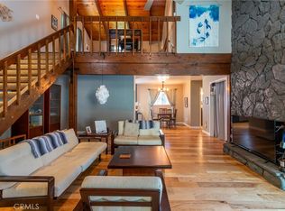 31045 Valley Oak Dr, Running Springs, CA 92382