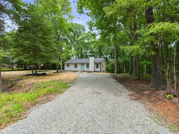 1007 McNeill Rd, Sanford, NC 27330