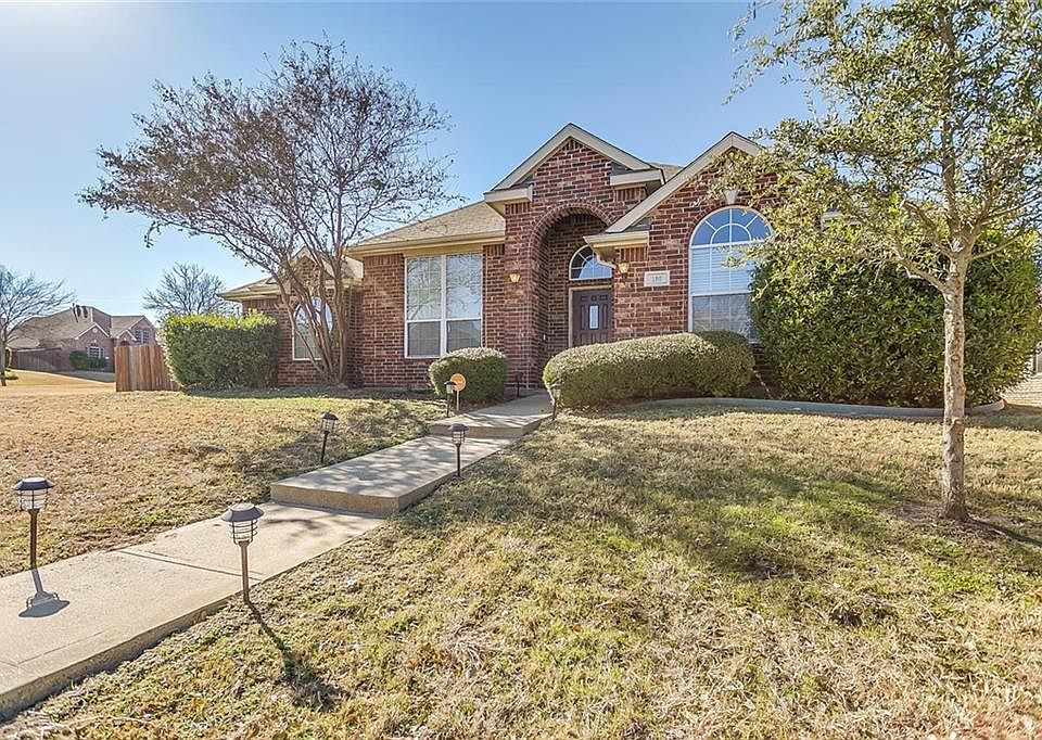 1st image of 150 Hannah Cir