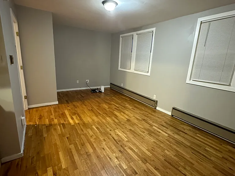 77 Wesley St #2 — Photo 13