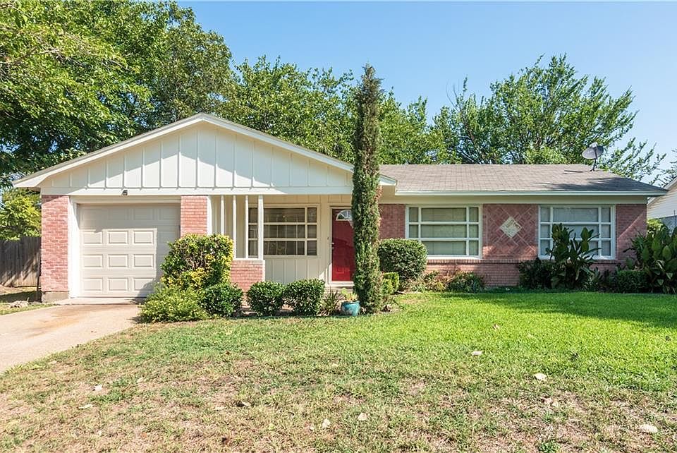 1st image of 419 Bella Dr