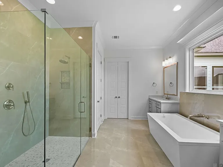 4463 Camargue Ave — Photo 16