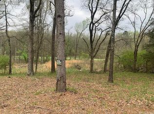 135 Water Works Rd, Russellville, AR 72802