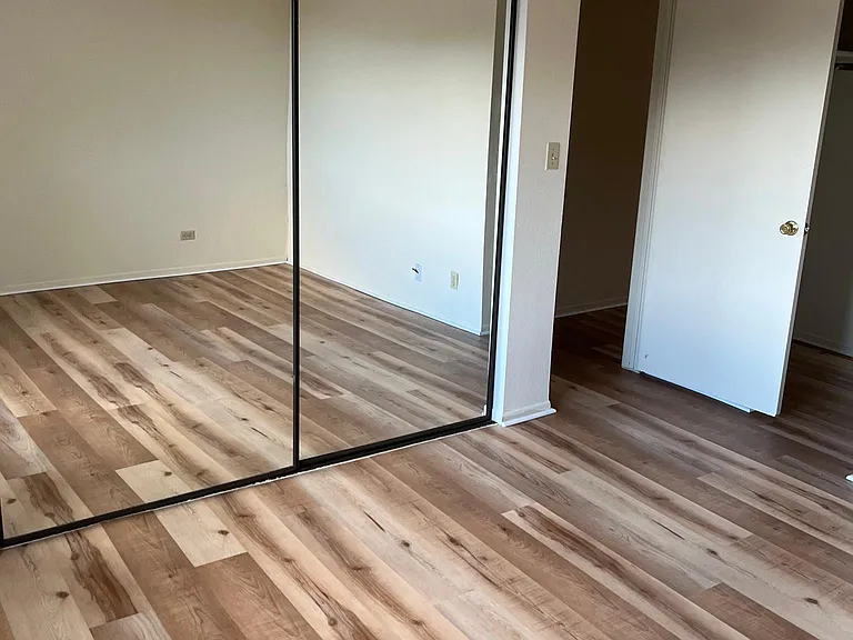 1805 N Verdugo Rd #15 — Photo 4
