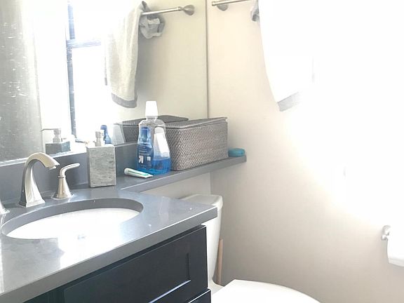 5th image of 2834 W Palmer St #7
