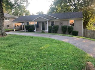 9202 Matilda Ct, Louisville, KY 40229