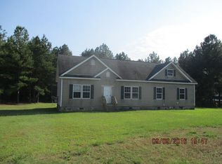 190 Hazel Ln, Cameron, NC 28326