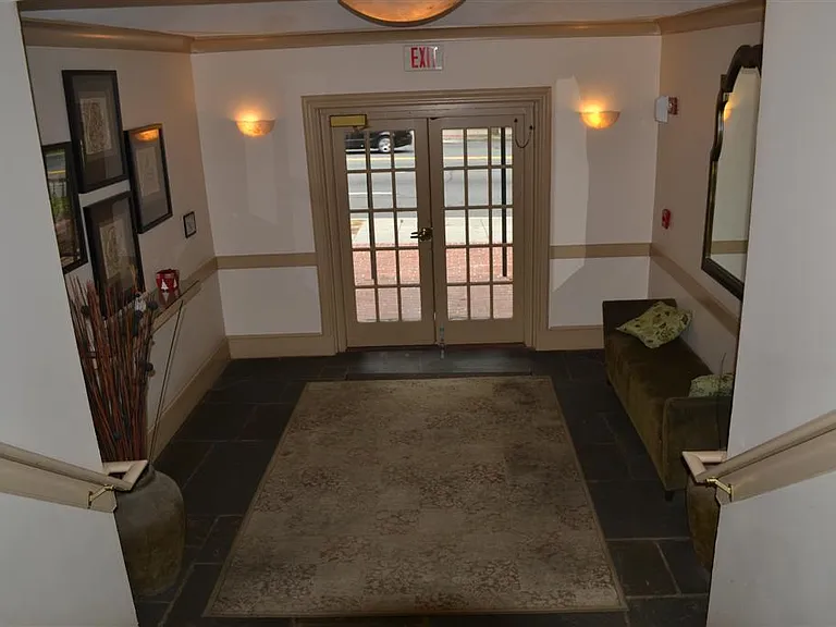 Lobby 2