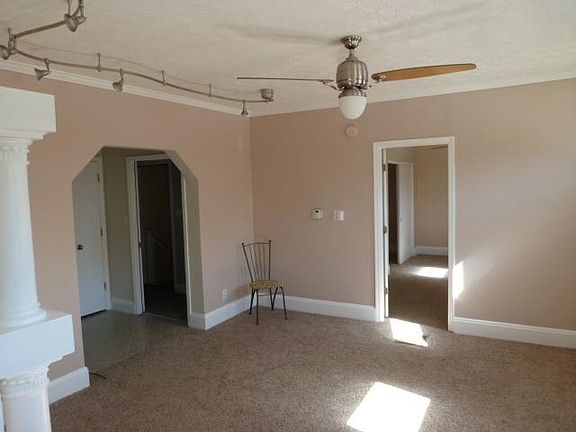 2nd image of 2531 Benninghofen Ave