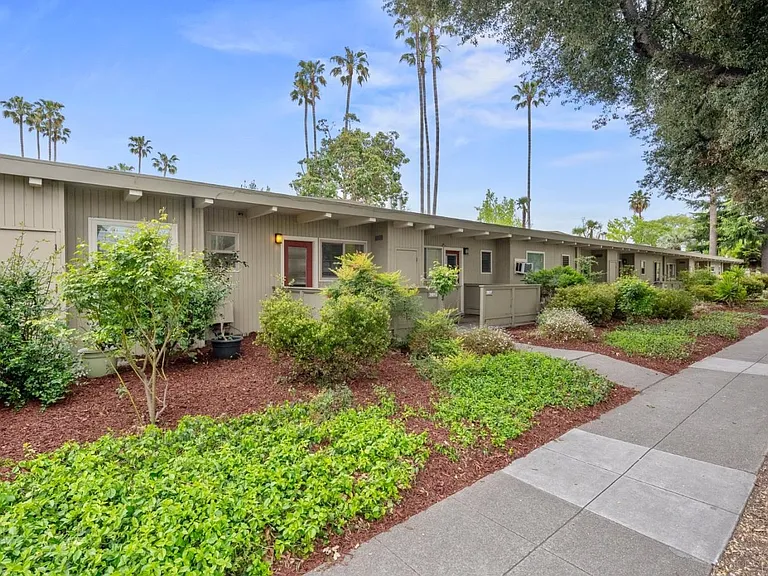3901 Middlefield Rd #G — Photo 20