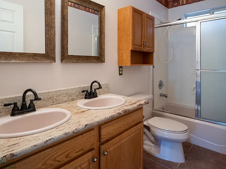 2342 W 1710 North Cir — Photo 26