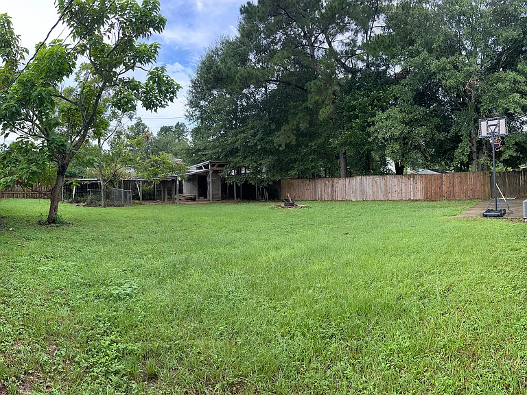 6201 Frank Reeder Rd — Photo 10