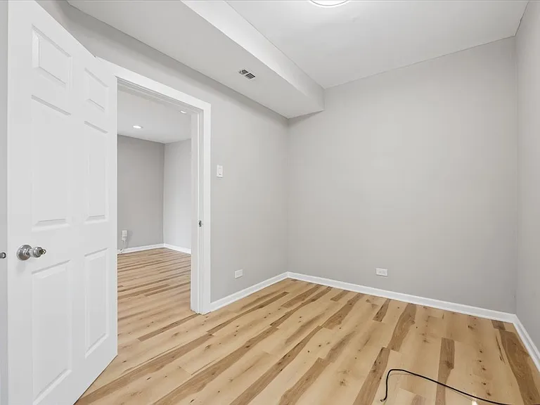 545 N Drake Ave #2 — Photo 9
