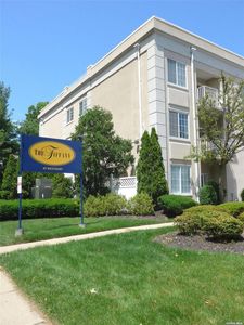 54 School Street #116, Westbury, NY, 11590
